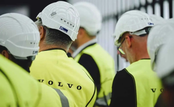 Volvo Cars сократит 2500 рабочих мест на фоне убытков и падения выручки в Китае