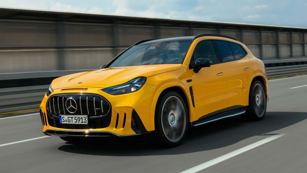 Mercedes-AMG представила электрический GT SUV с тремя моторами и сверхбыстрой зарядкой