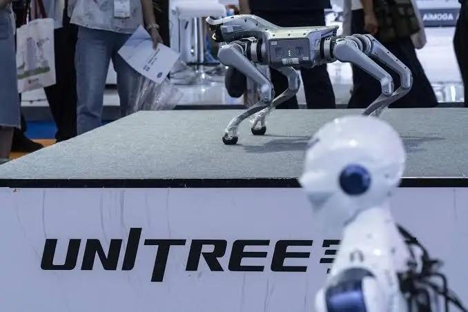Акции Unitree упали на 44%: Китай может усилить проверки IPO производителей роботов